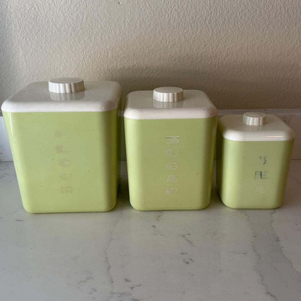 Vintage Mid Century Modern Lustro Ware  Canisters with Lids Set of 3